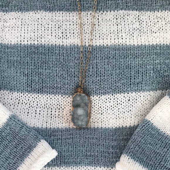 ✅ The Limited Geode Pendant Necklace - Picture 5 of 5